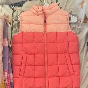 Columbia Two-Tone Pink Quilted Vest